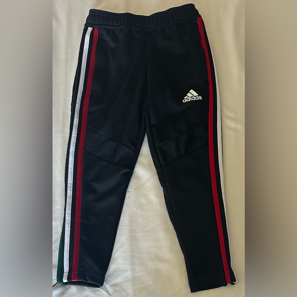 Adidas Youth Tiro 19 GI4644 Trainin Pants Black. Youth Size: 2XSmall